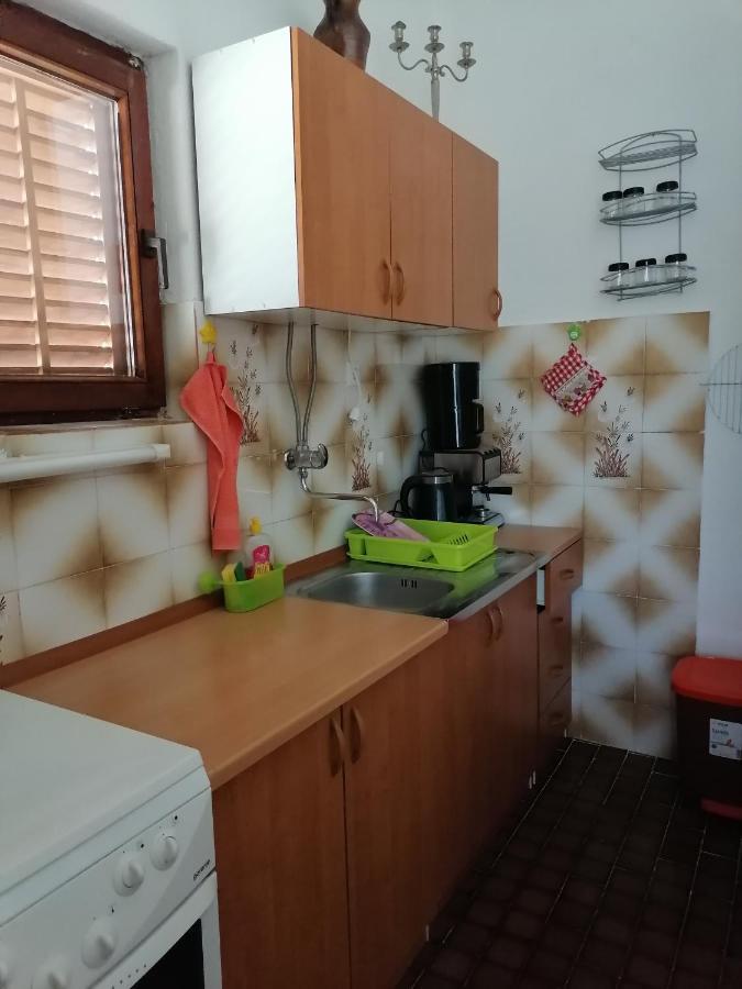 Apartment Vedrana *