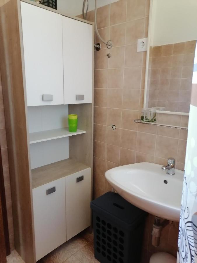 Apartment Vedrana *